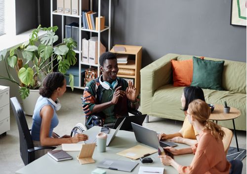 Competencias para la vida y el trabajo: Comunicación efectiva y no violenta